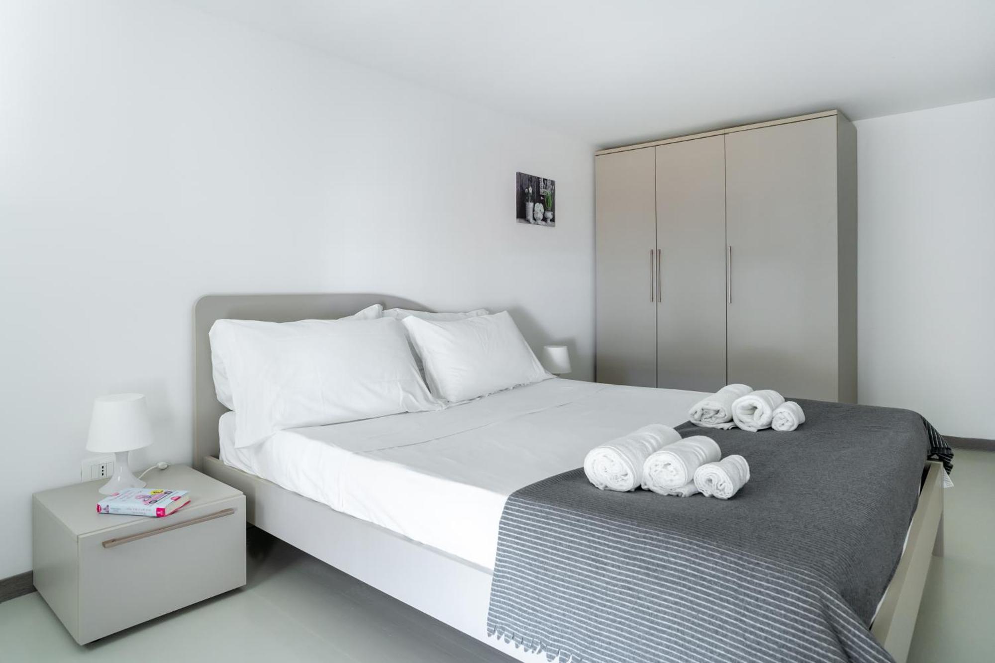Apartment Fly Sicily *